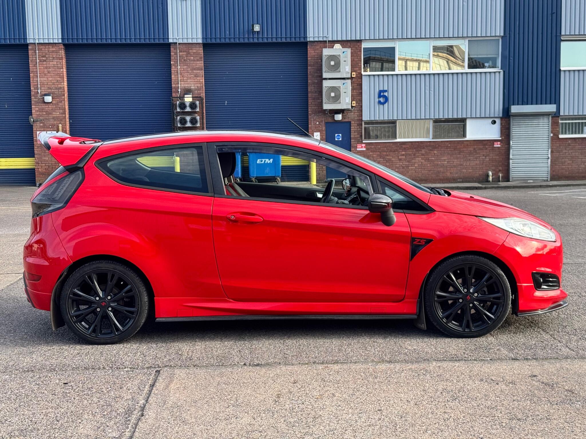Ford Fiesta view 15