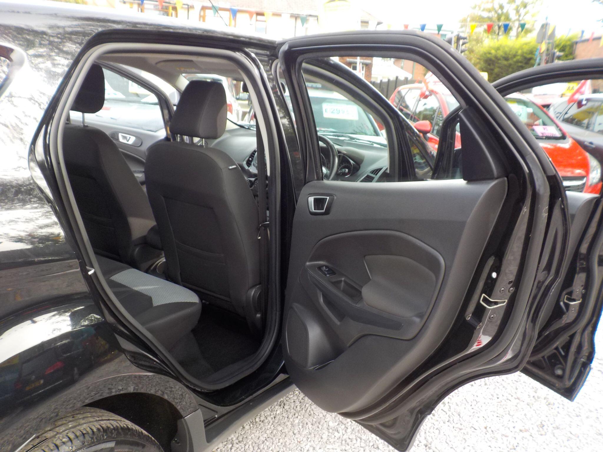 Ford EcoSport 1.5 TDCi Zetec 2WD Euro 6 5dr