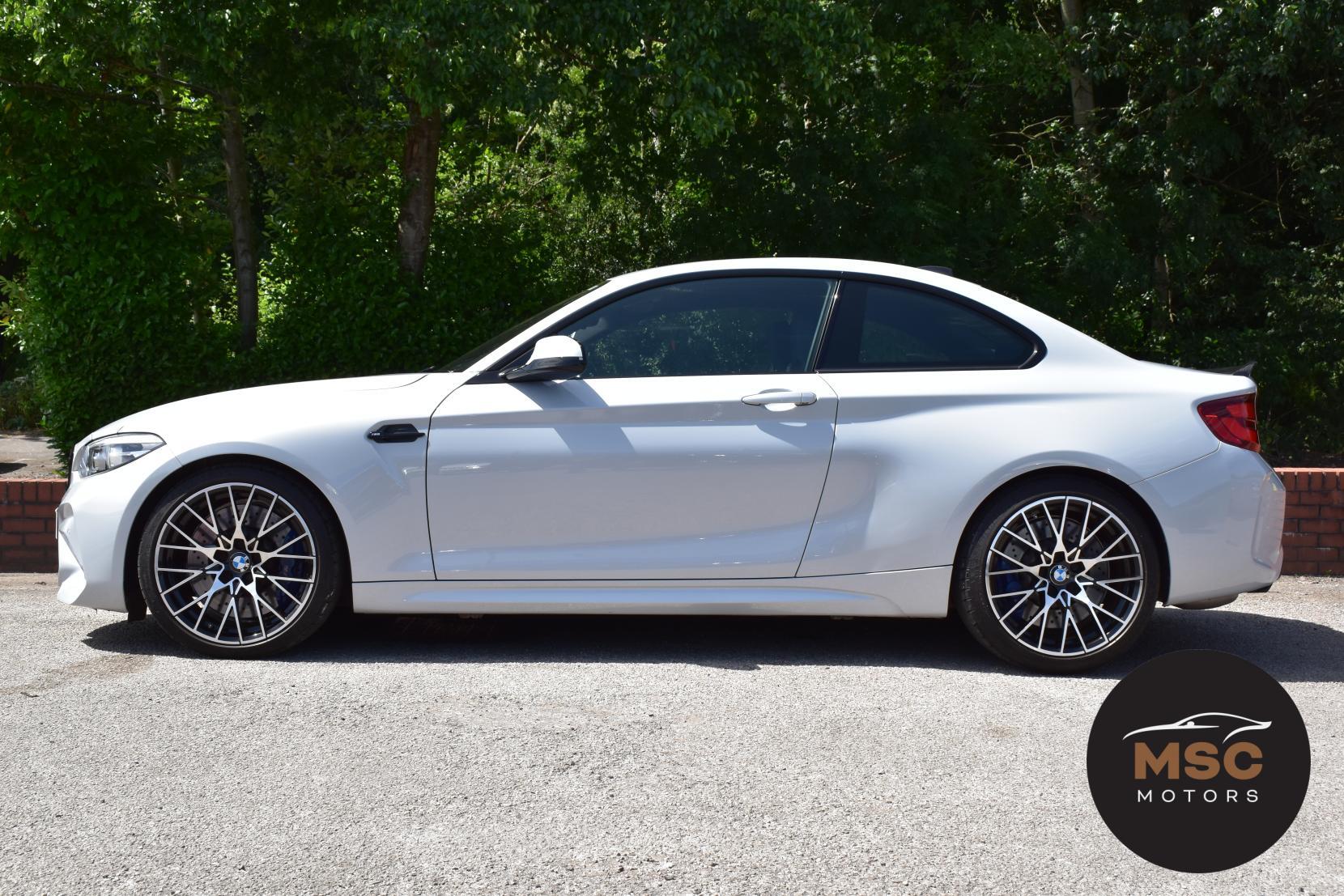 BMW M2 view 10