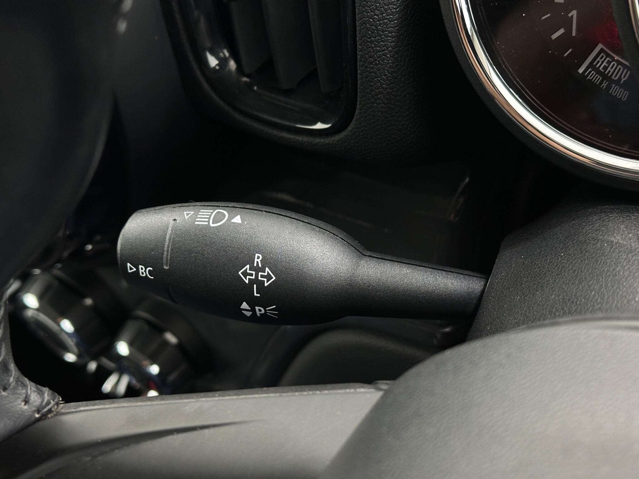 Mini Countryman view 14