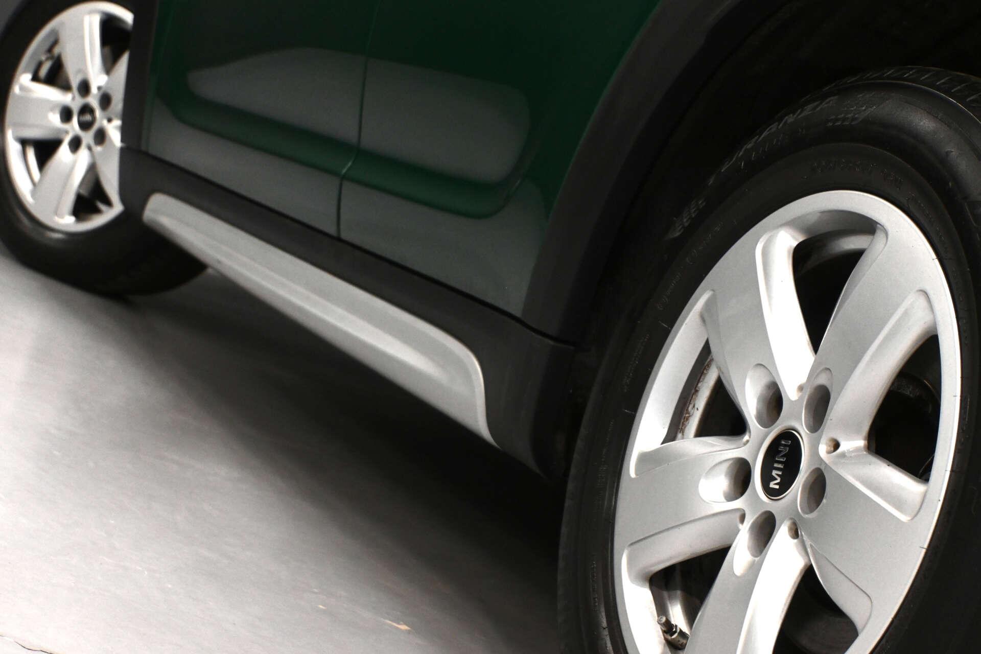 Mini Countryman view 21
