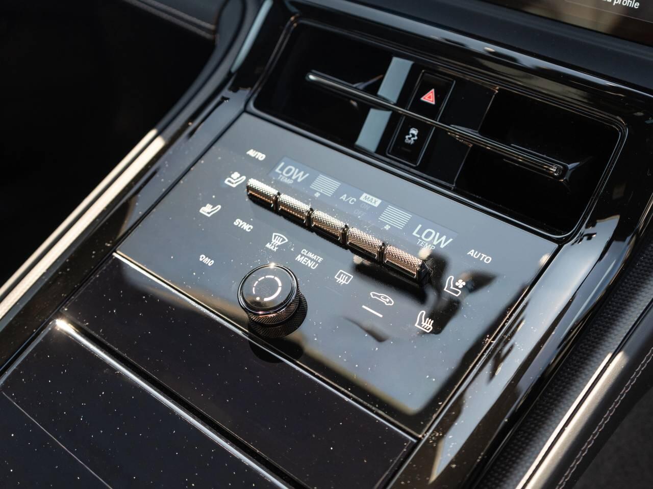 Porsche Panamera view 36