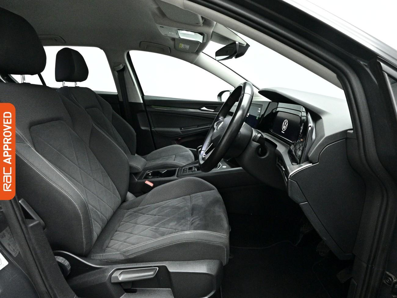 Volkswagen Golf view 12