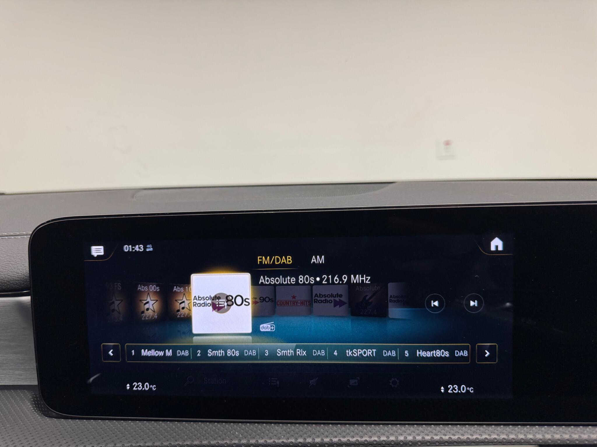 Mercedes-Benz Cla view 17