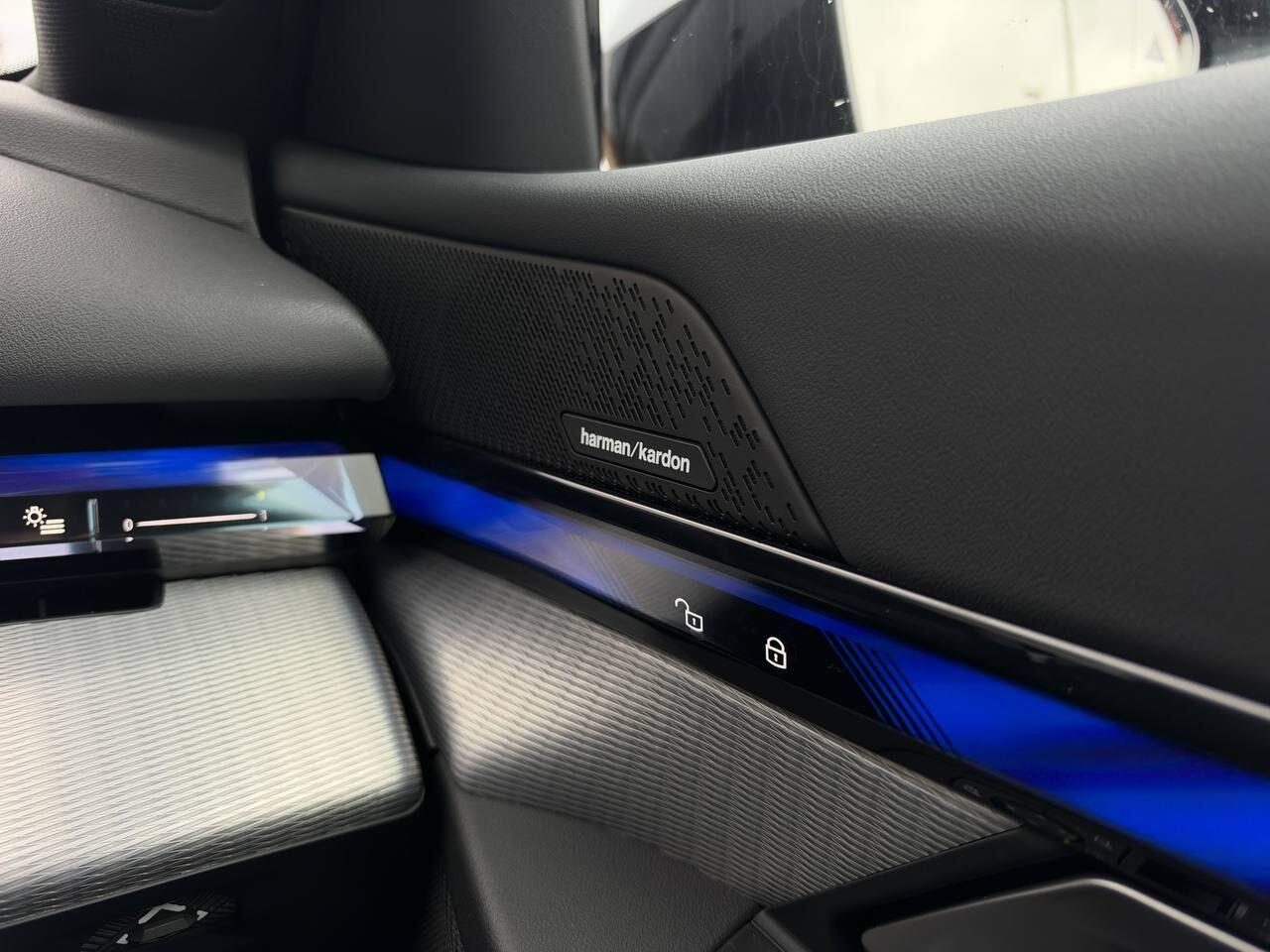 BMW i5 view 41
