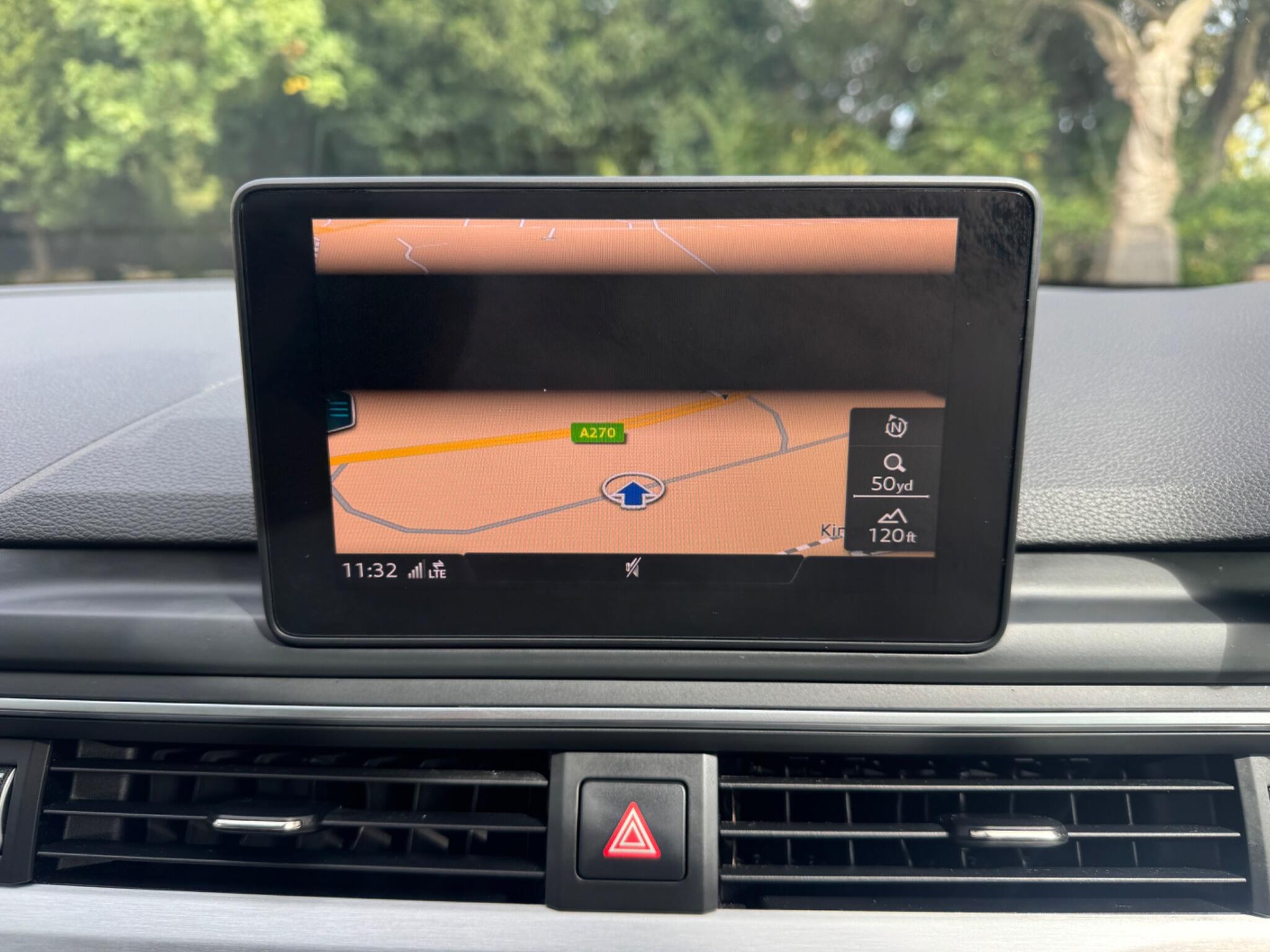 Audi A4 view 63