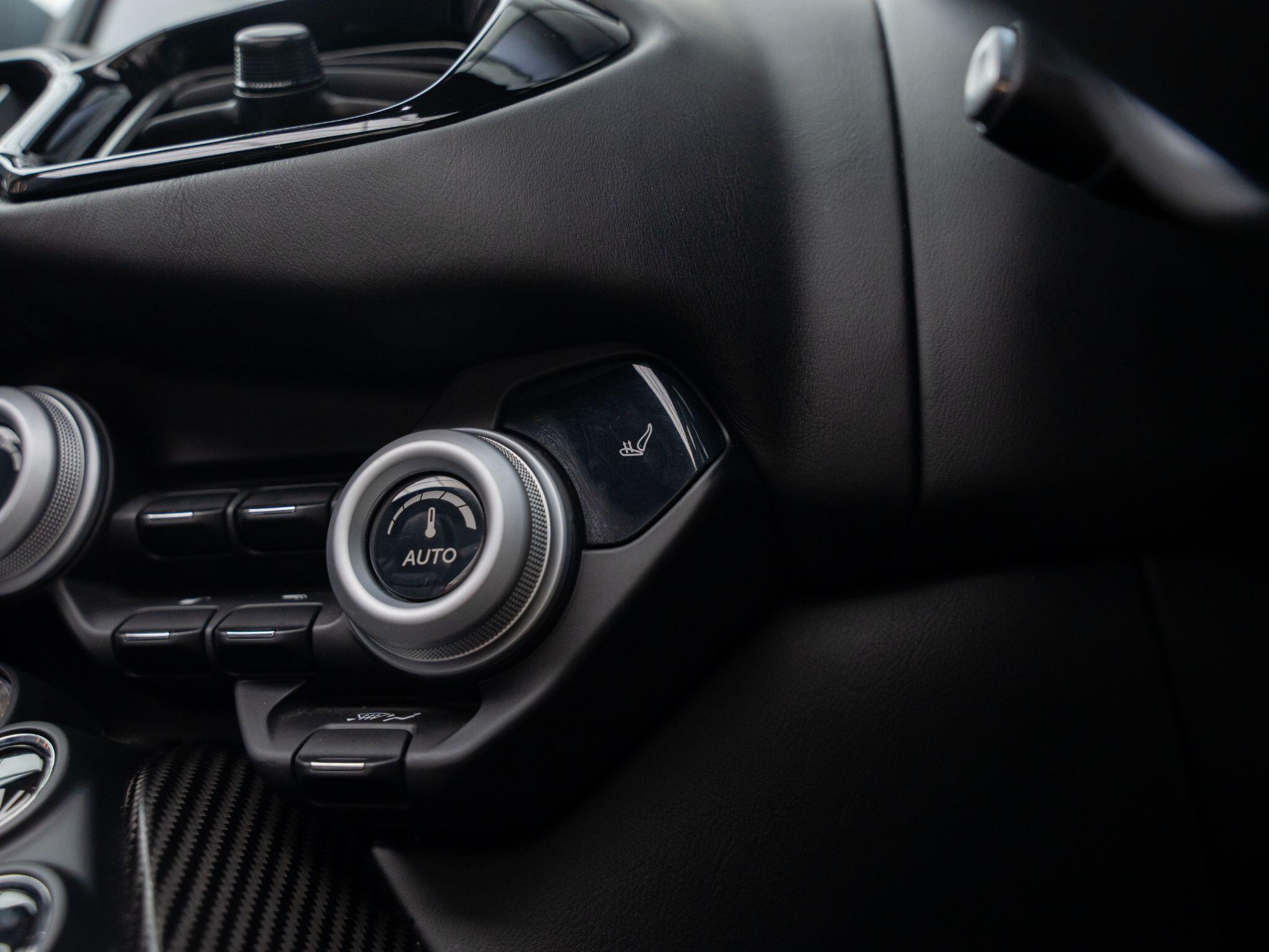 Aston Martin Vantage view 20