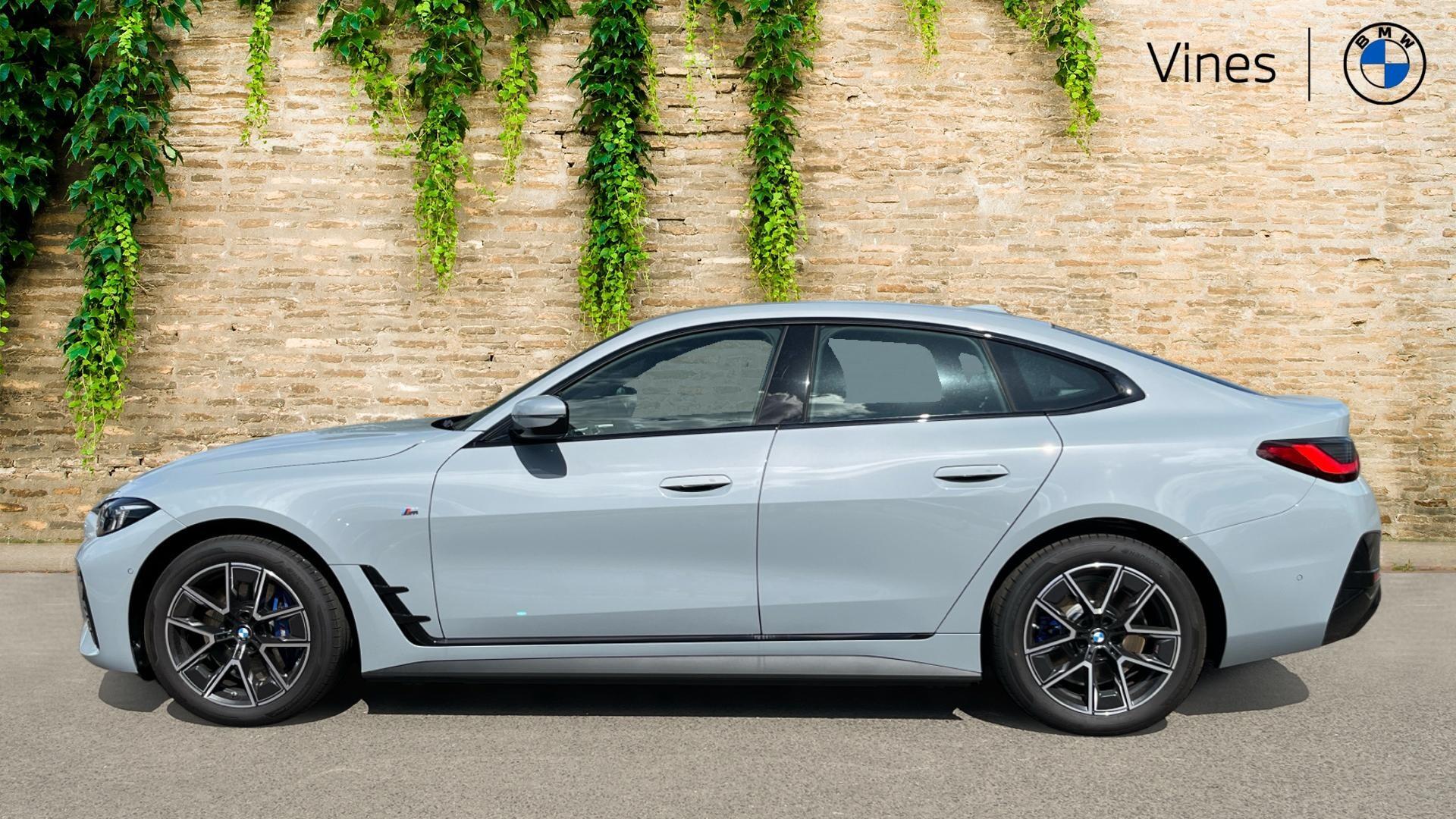 BMW i4 view 3