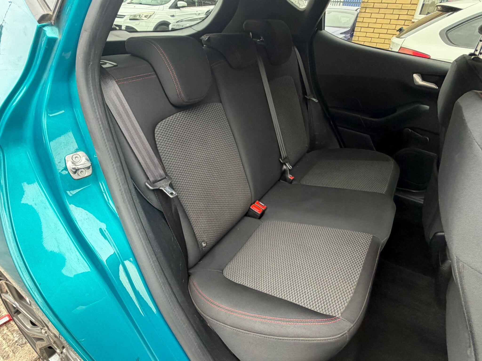 Ford Fiesta view 13