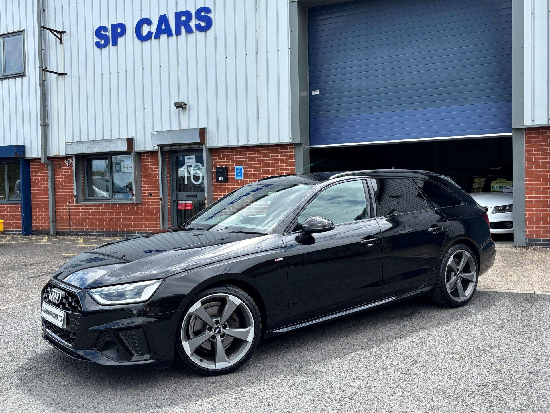 Audi A4 view 14