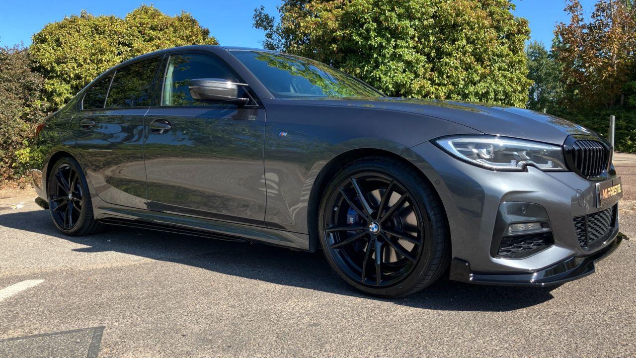 BMW 3 Series view 8