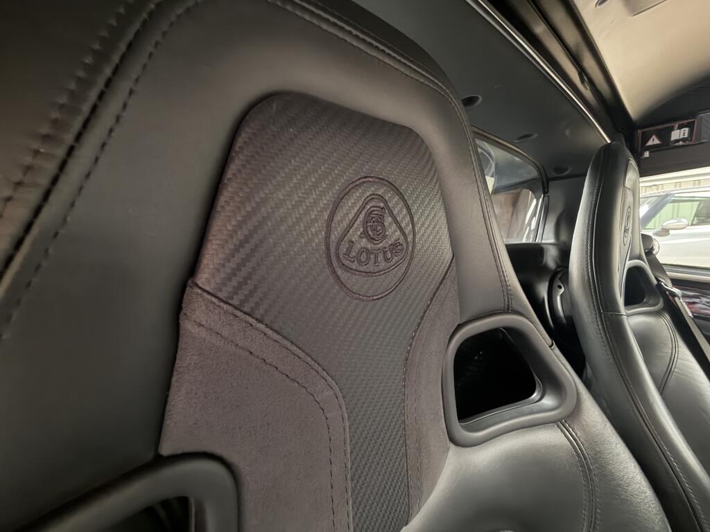 Lotus Elise view 23