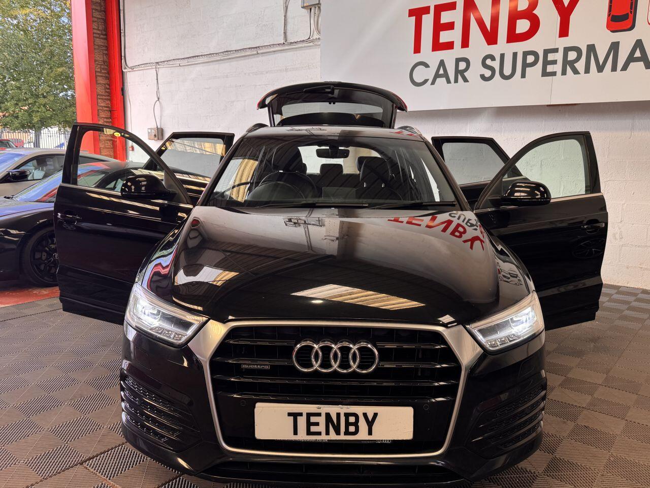 Audi Q3 view 12