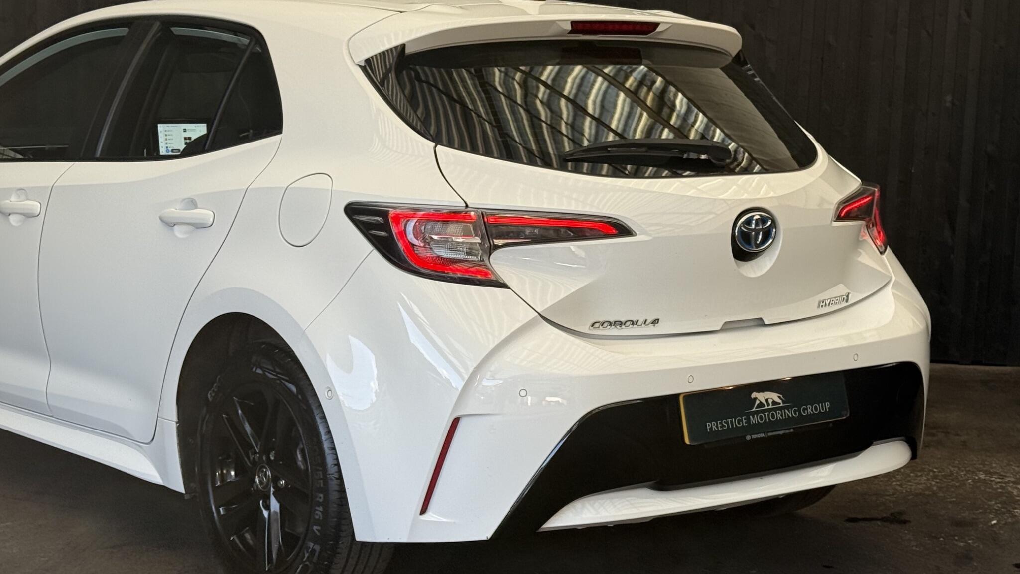 Toyota Corolla view 18