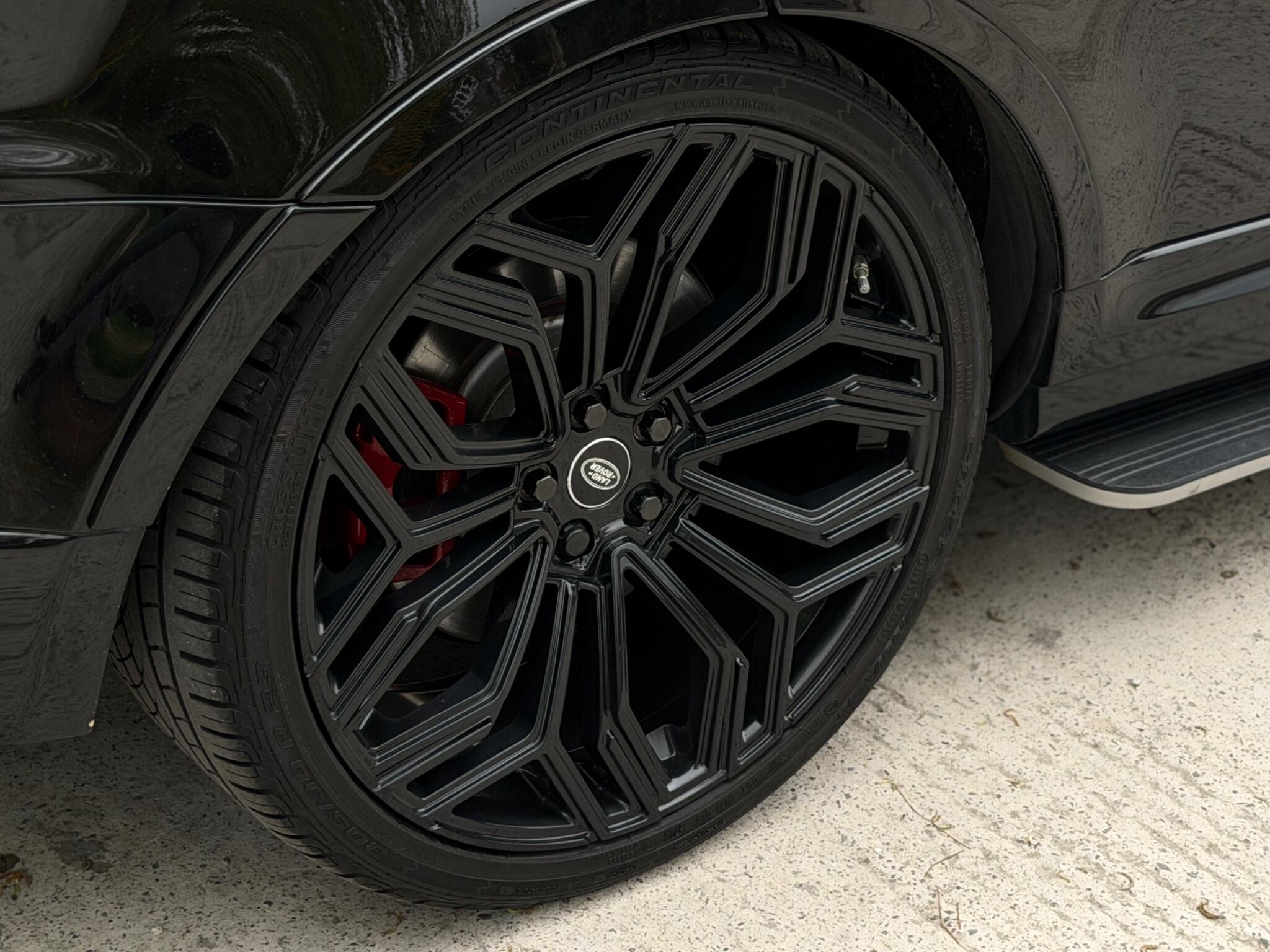 Land Rover Range Rover Sport view 40