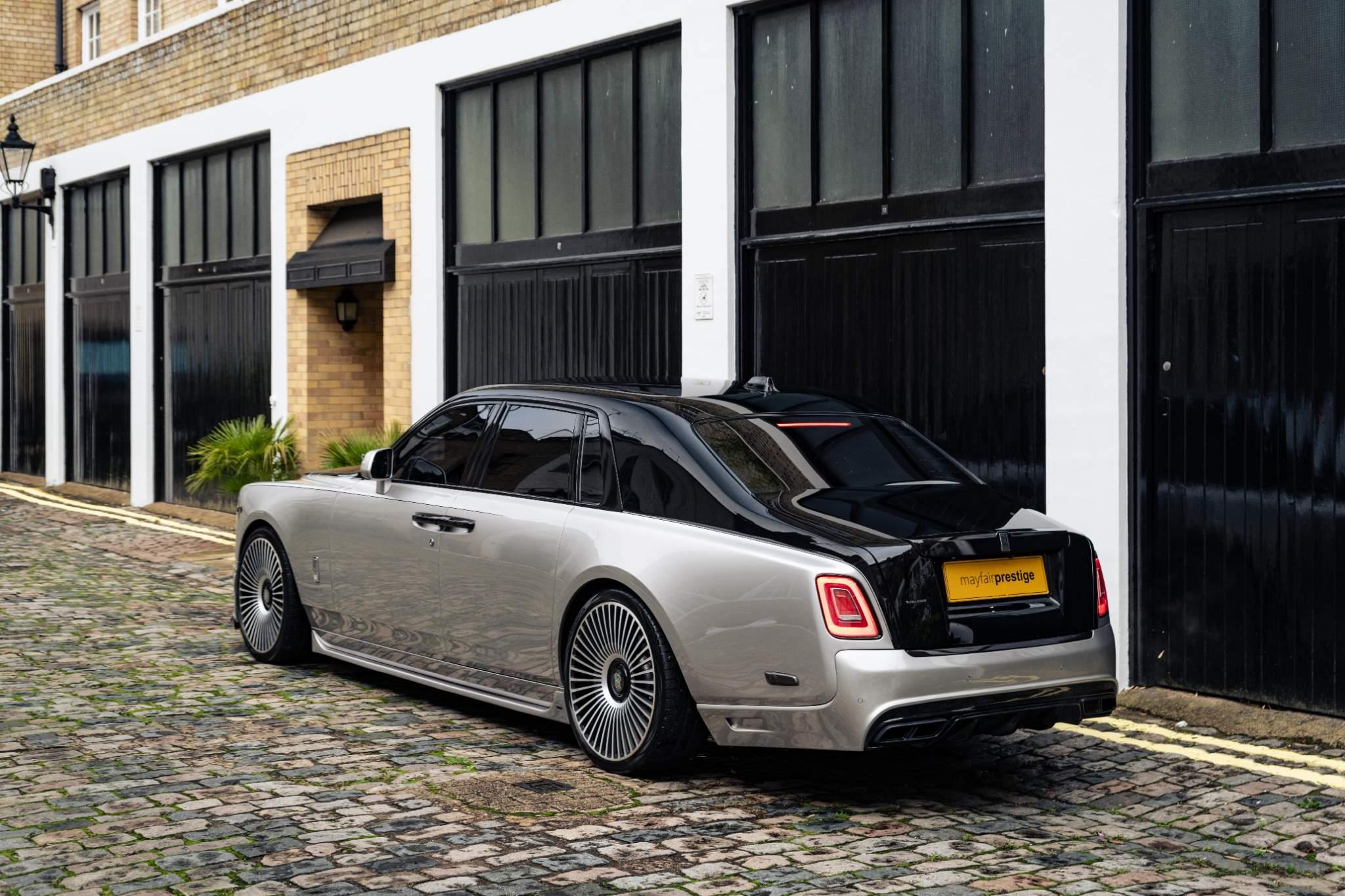 Rolls-Royce Phantom view 45