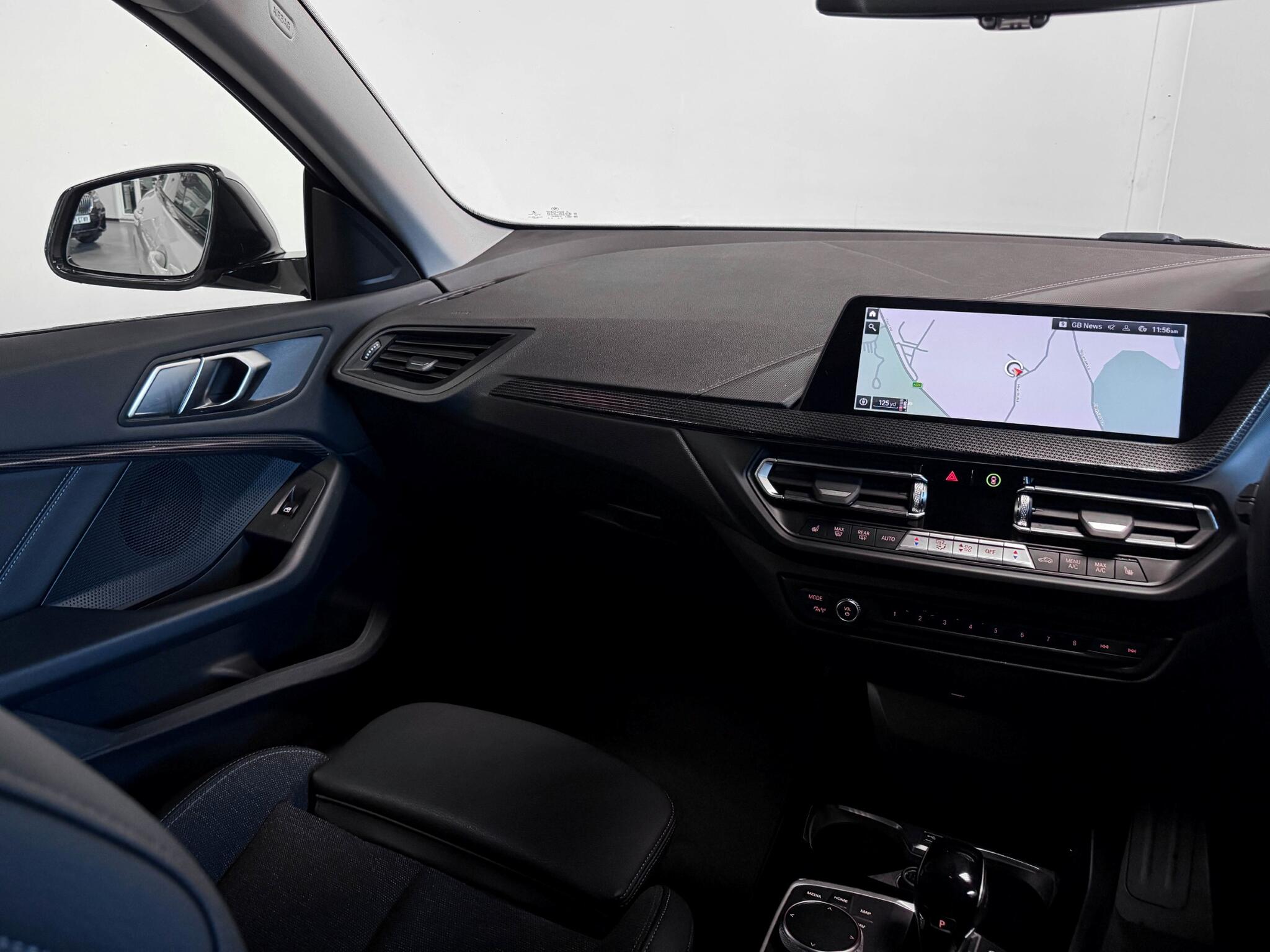 BMW 2 Series view 11
