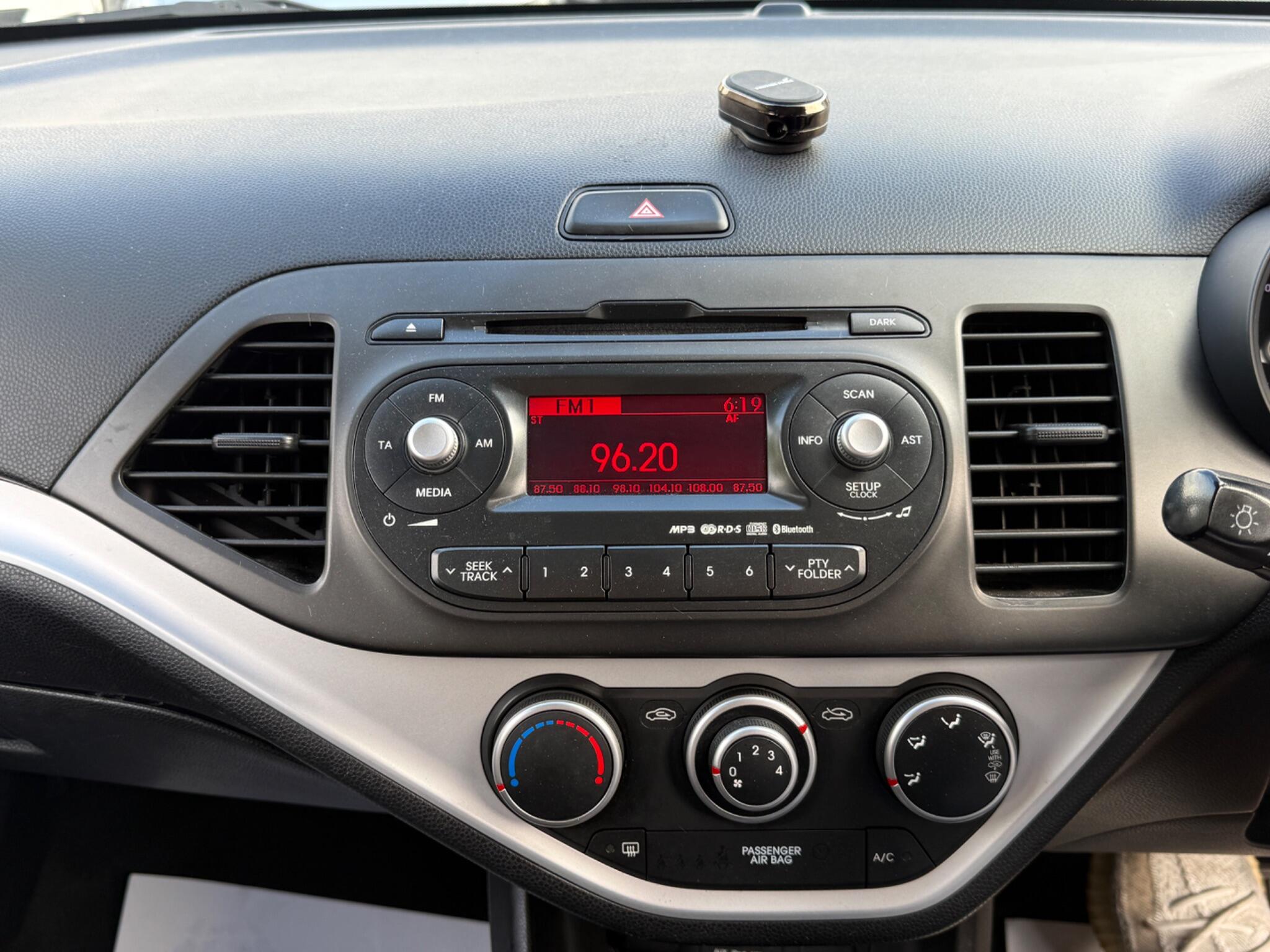 Kia Picanto - Image 61