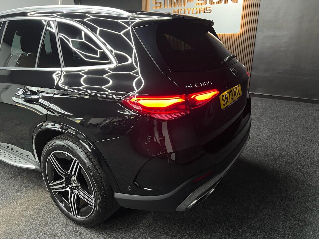 Mercedes-Benz GLC view 8