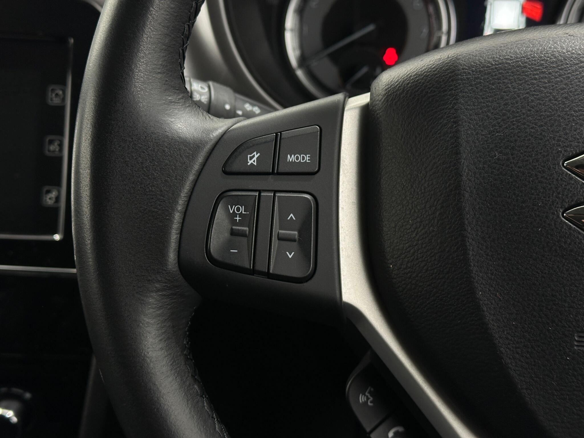 Suzuki Vitara view 14