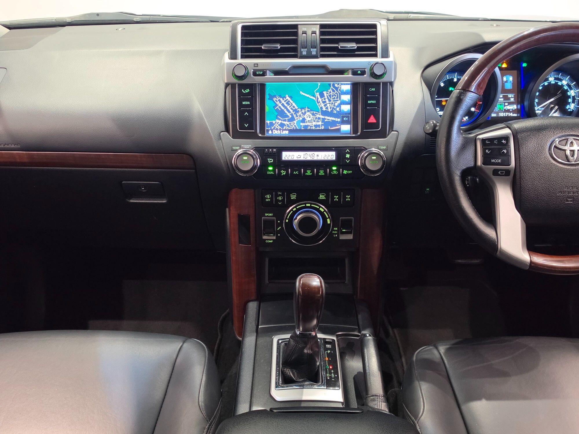 Toyota Land Cruiser view 113