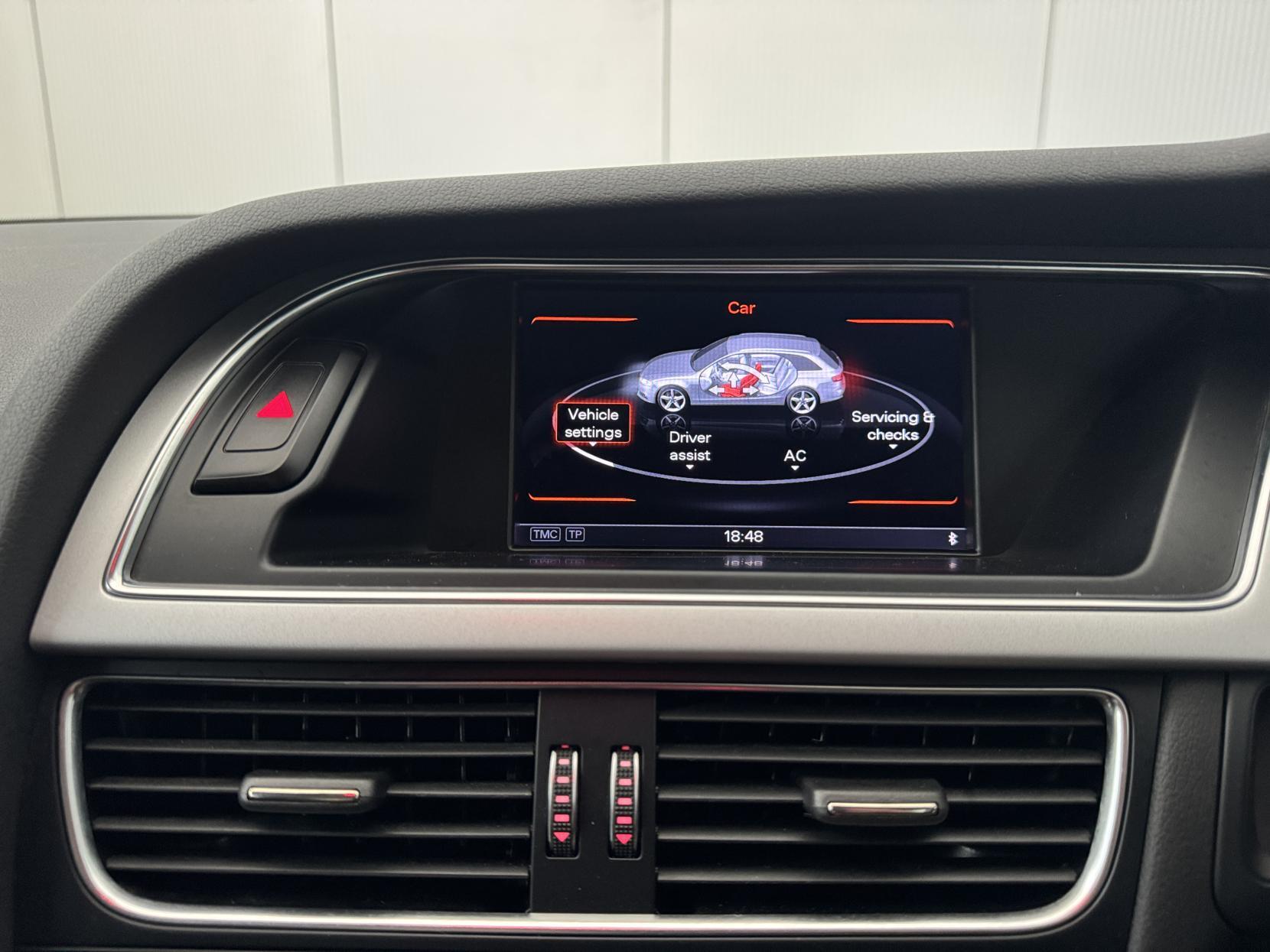 Audi A4 Avant view 88