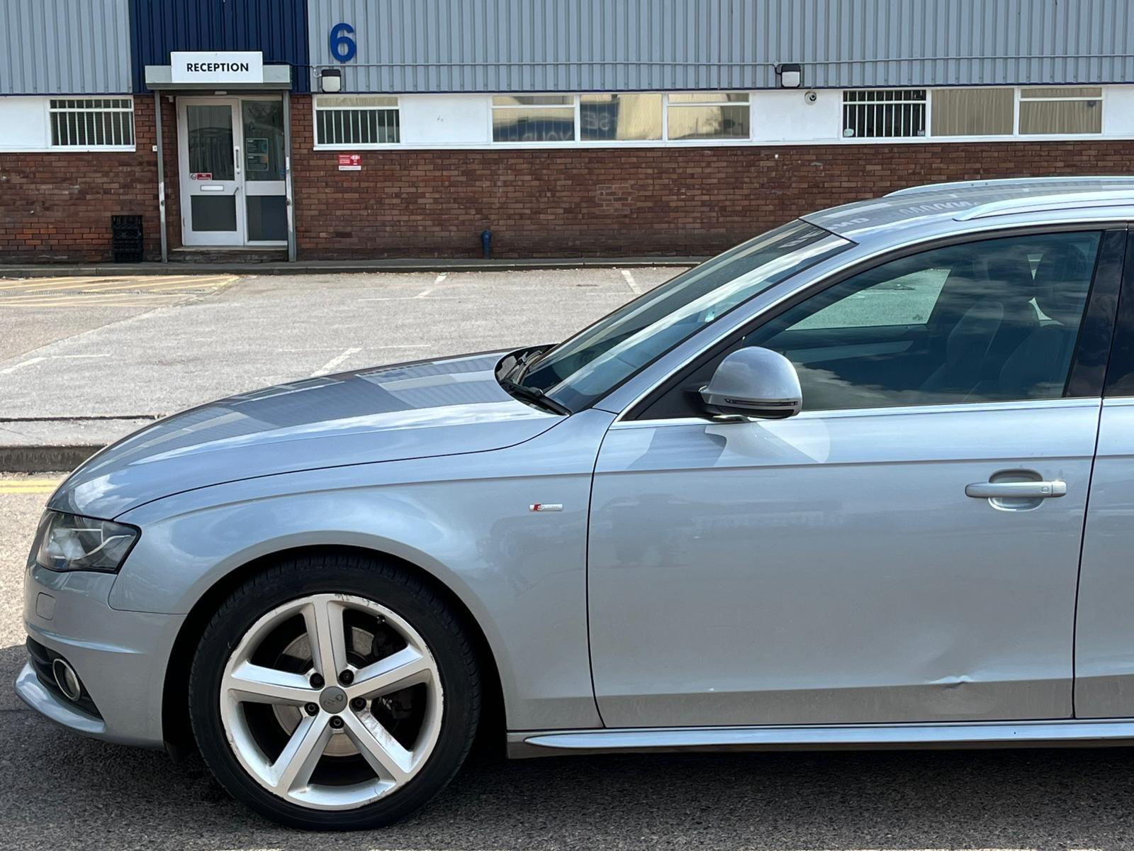 Audi A4 view 11