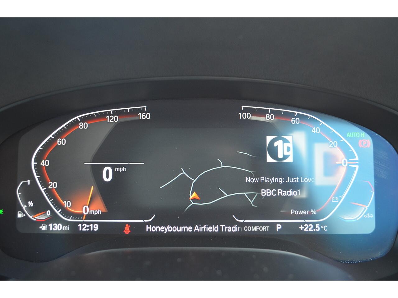 BMW 5 Series view 19