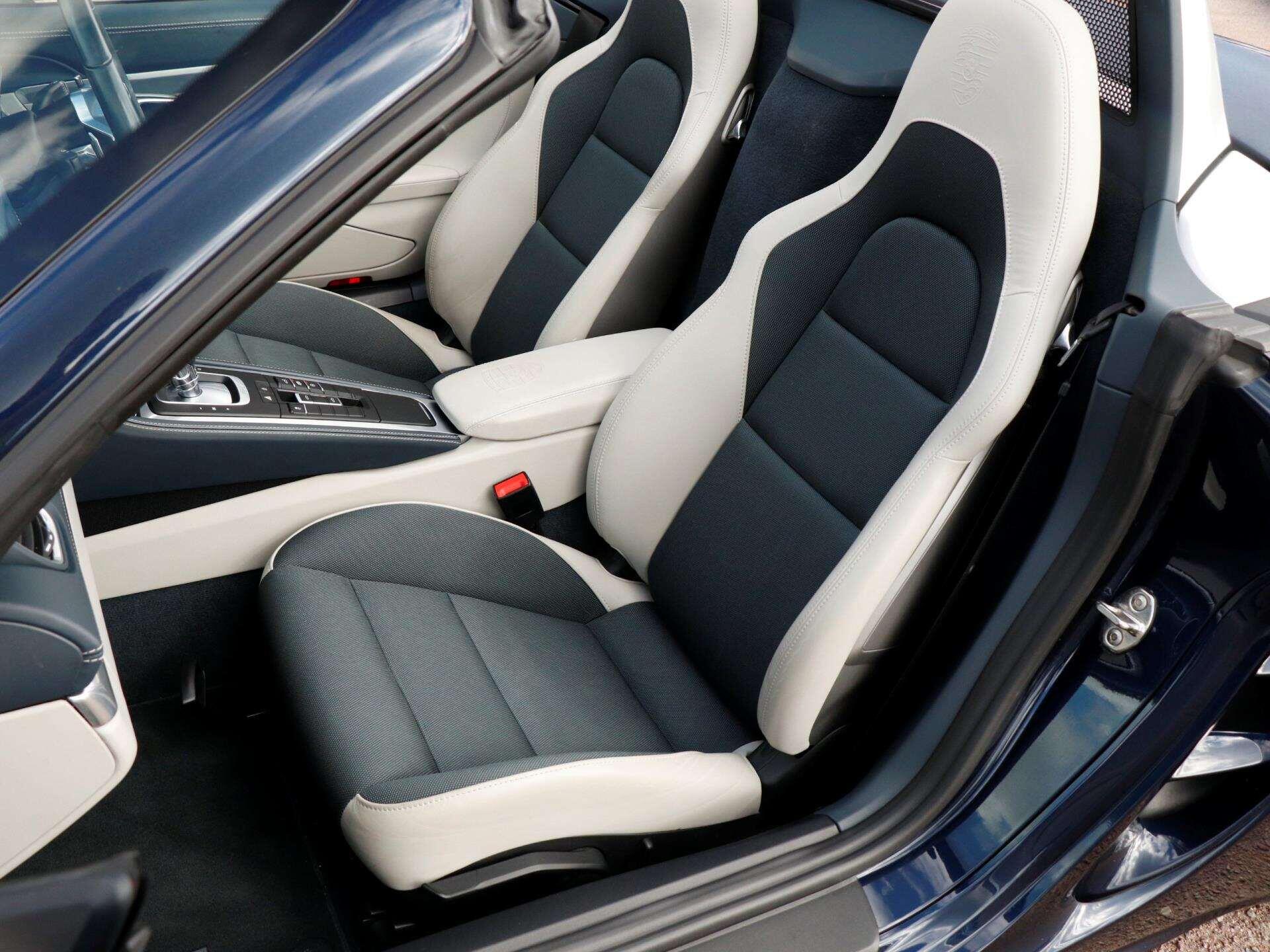 Porsche Boxster view 25