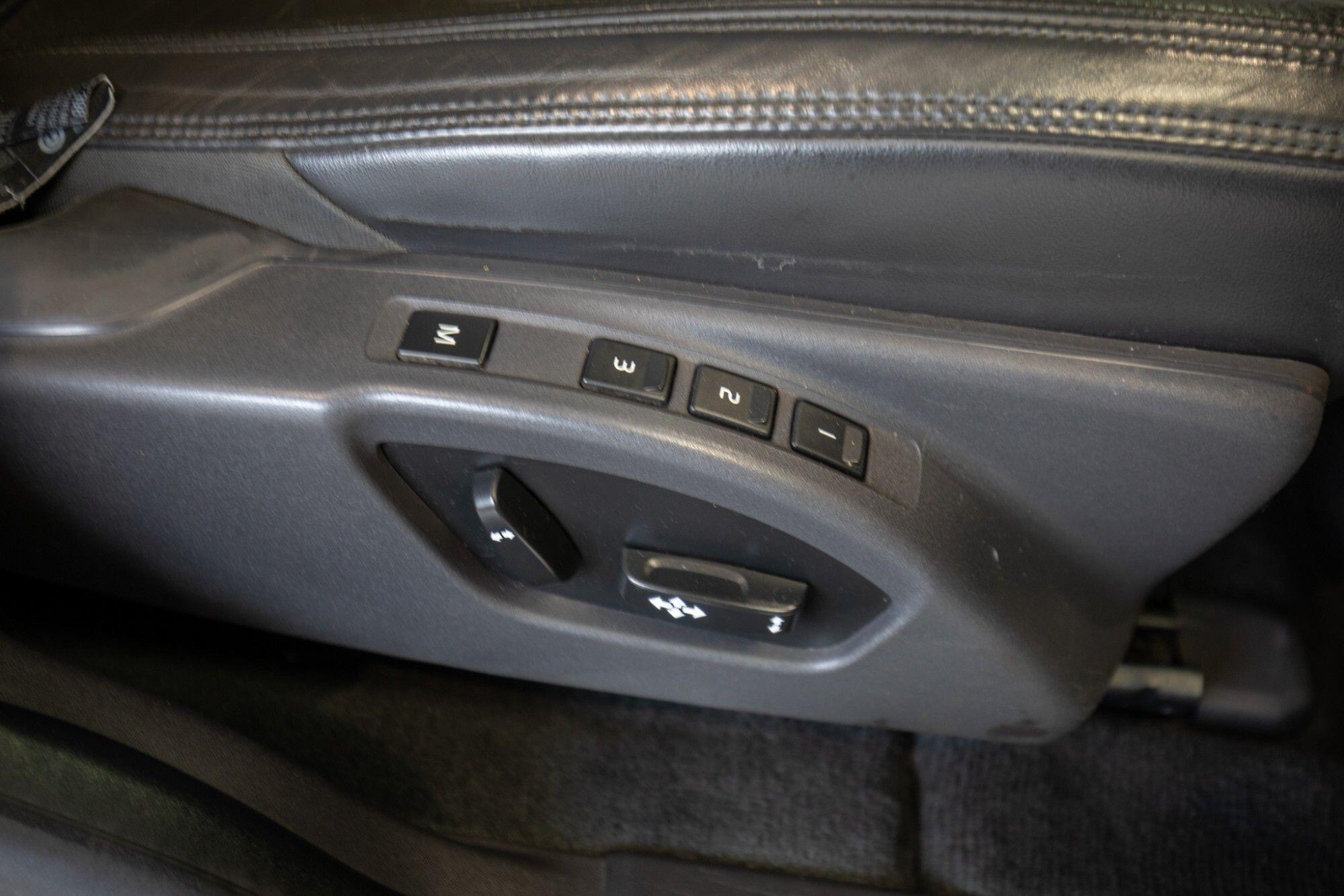 Volvo XC60 view 15