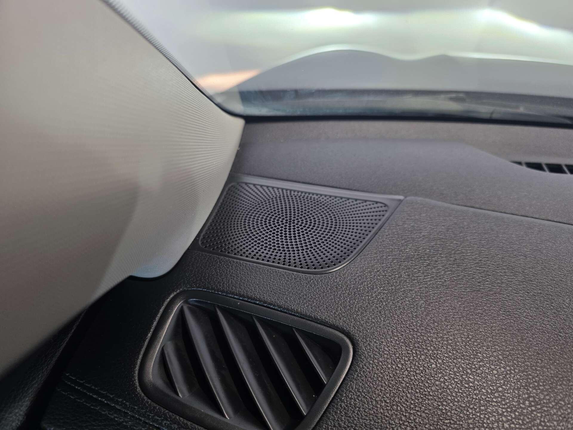 Kia Xceed view 32