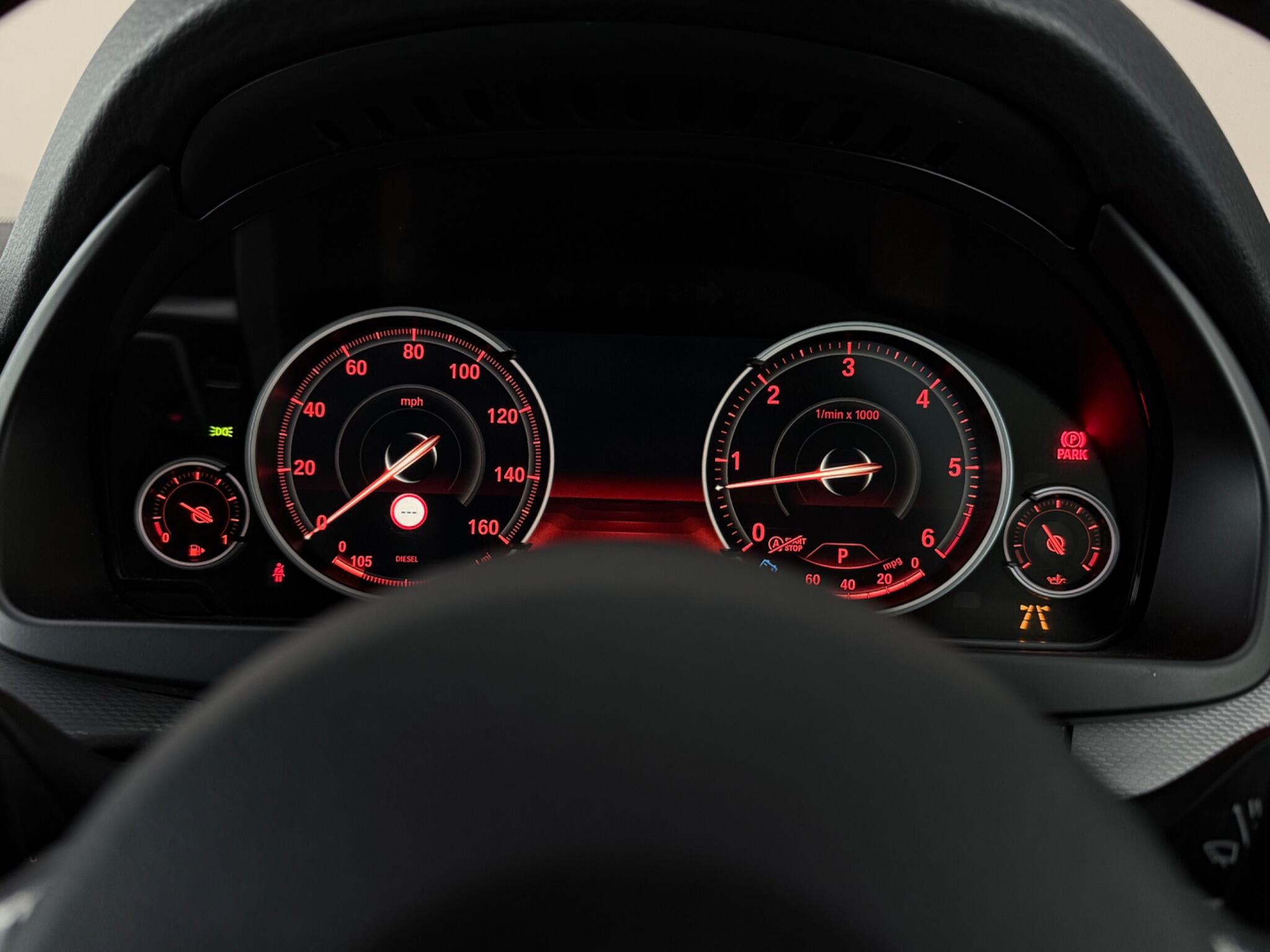 BMW X5 view 16