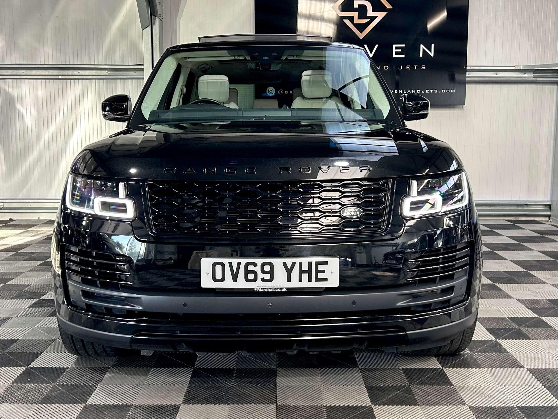 Land Rover Range Rover view 6