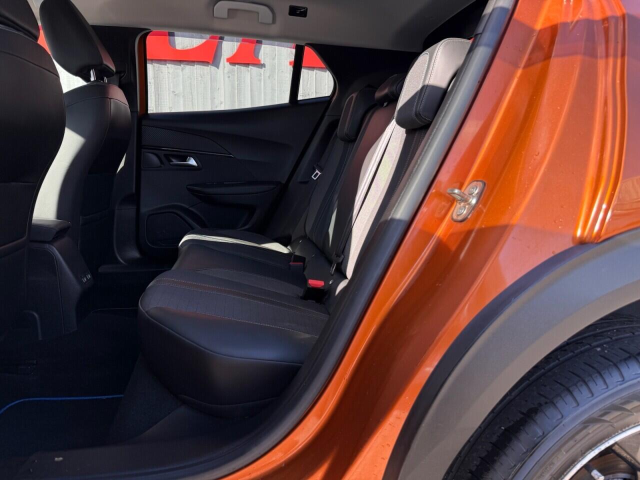 Peugeot 2008 view 28