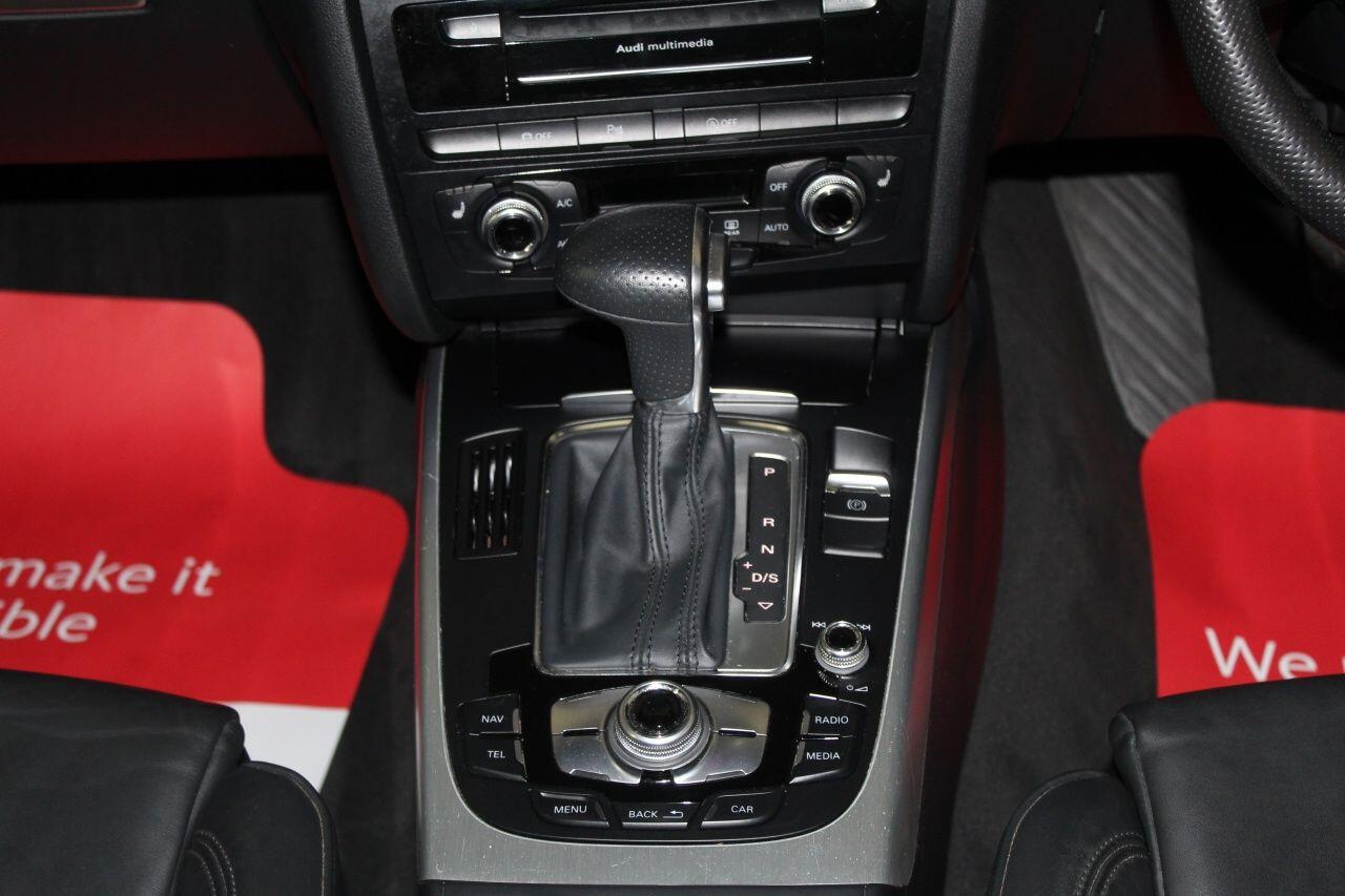 Audi A4 view 44