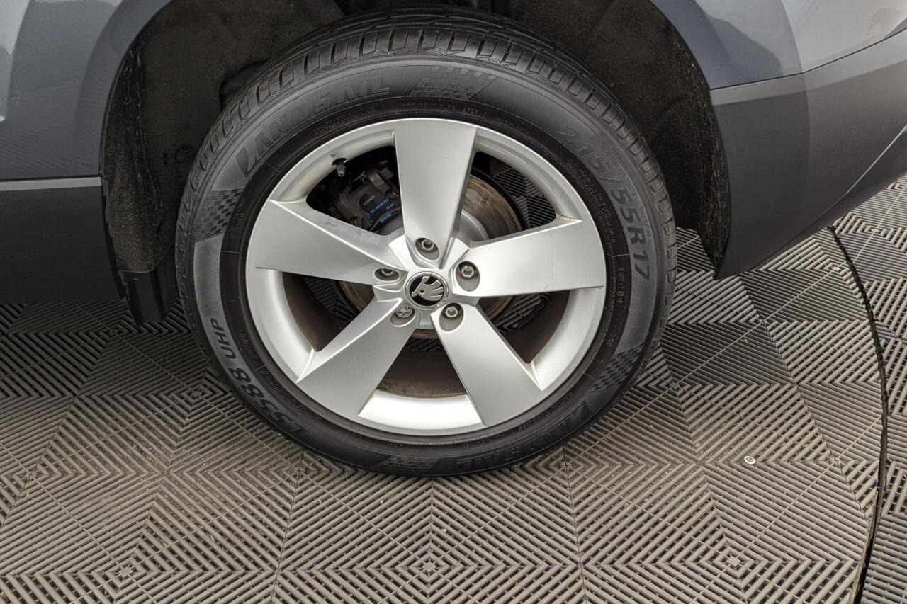 Skoda Karoq view 50