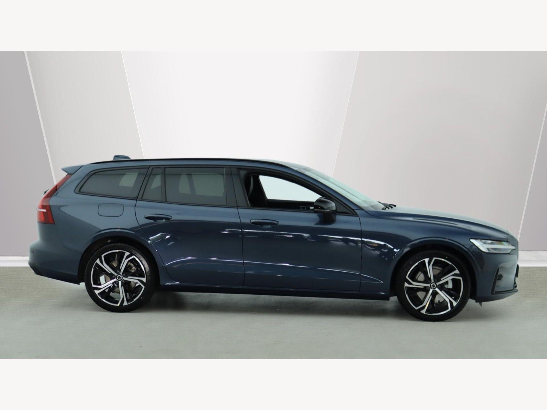 Volvo V60 view 3