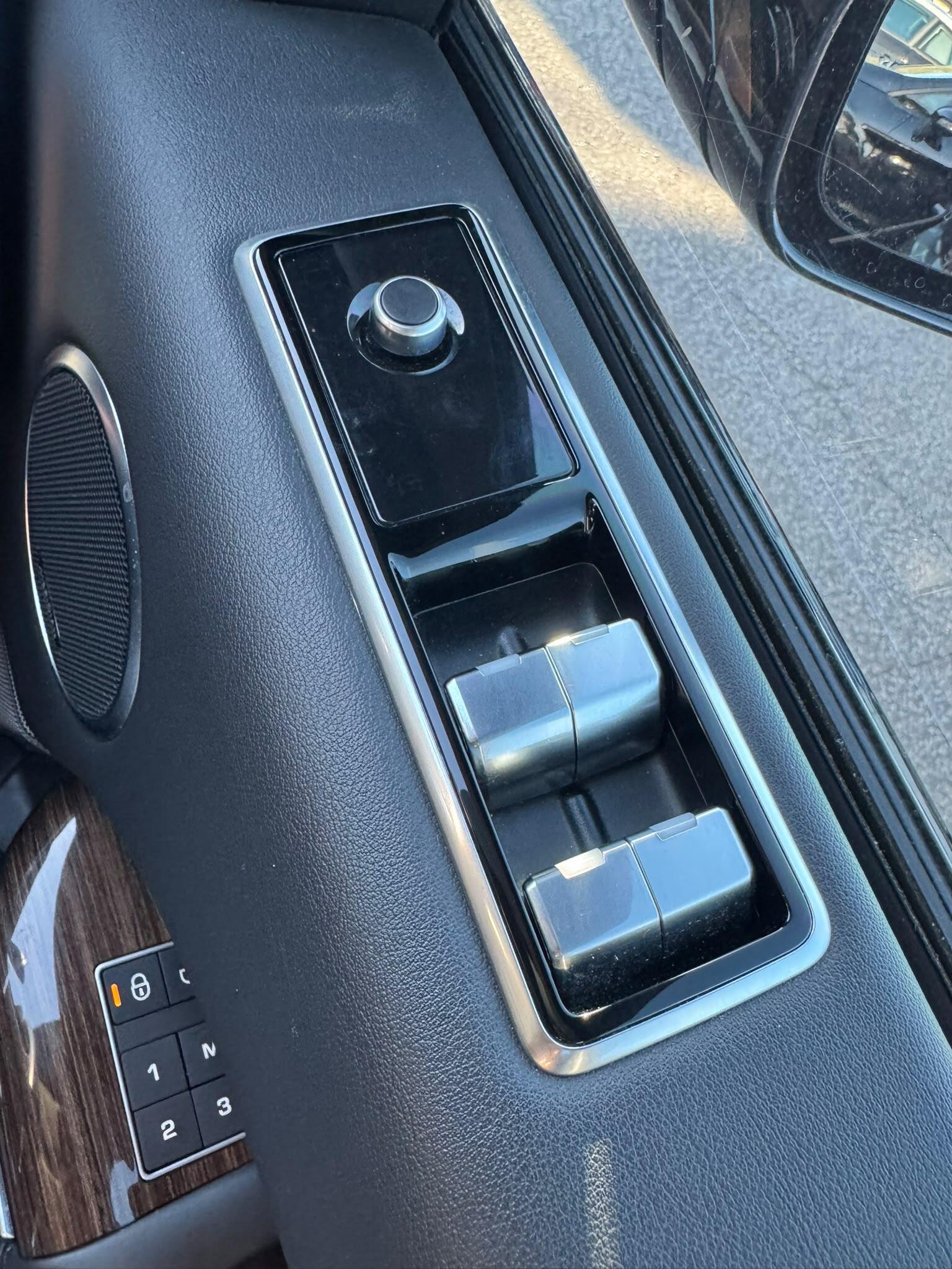 Land Rover Range Rover Sport view 56