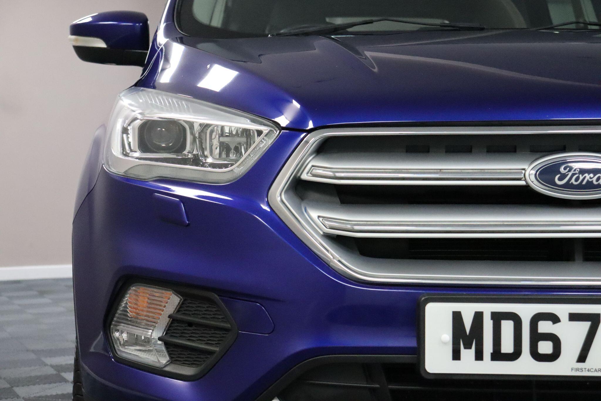 Ford Kuga view 25