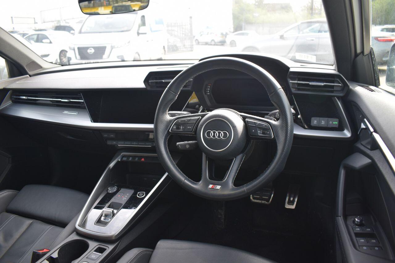 Audi A3 view 4