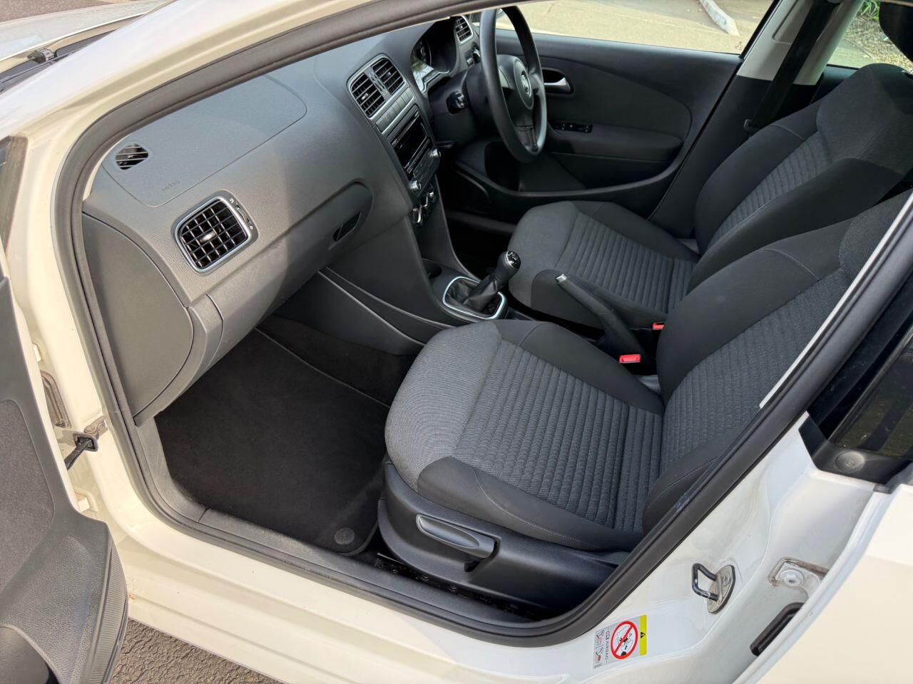 Volkswagen Polo view 34