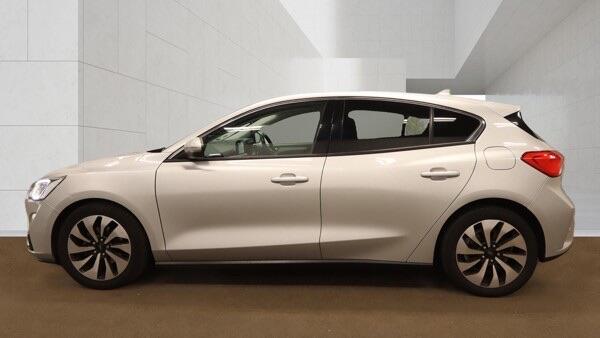 Ford Focus view 6