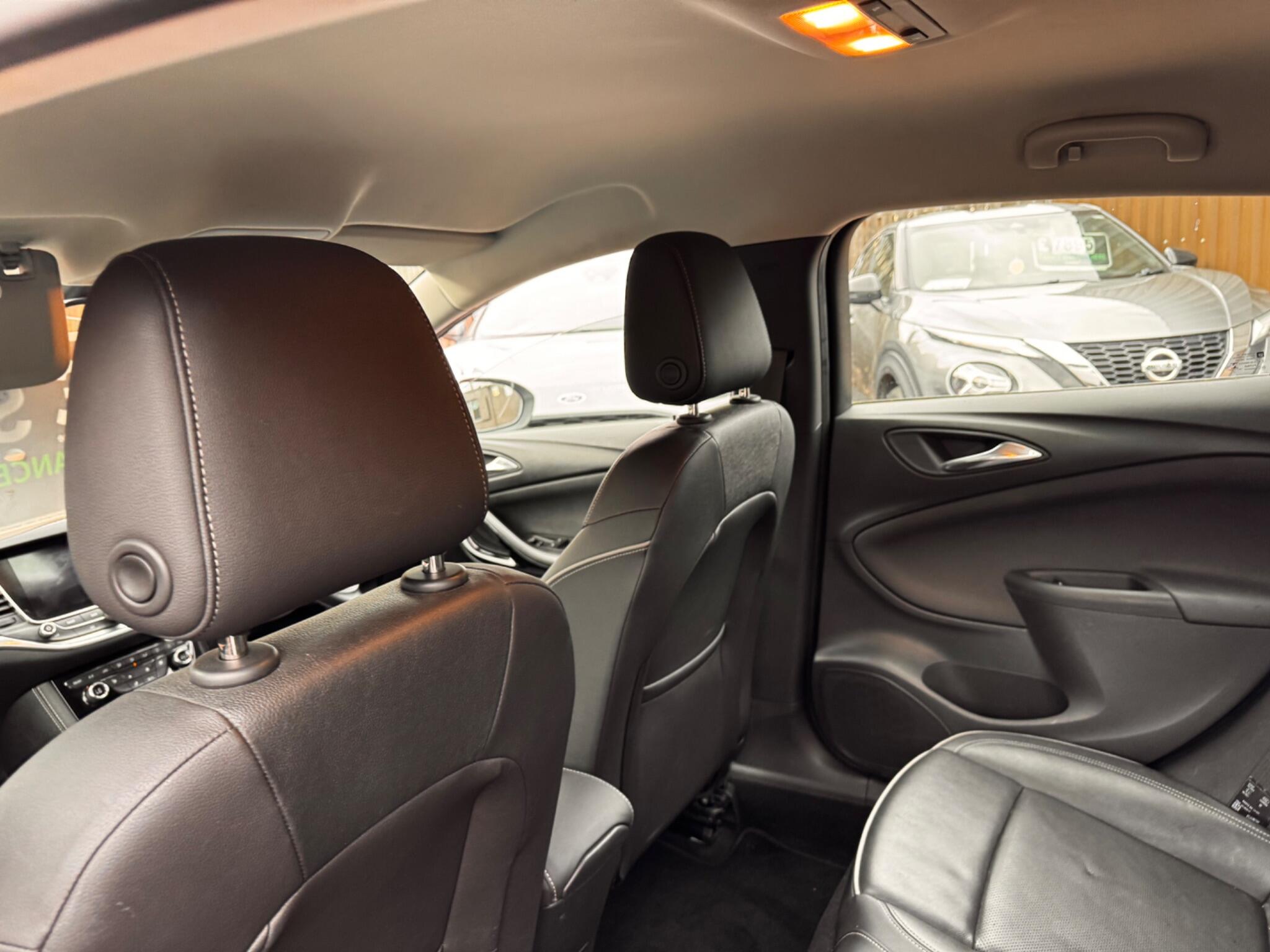 Vauxhall Astra view 37