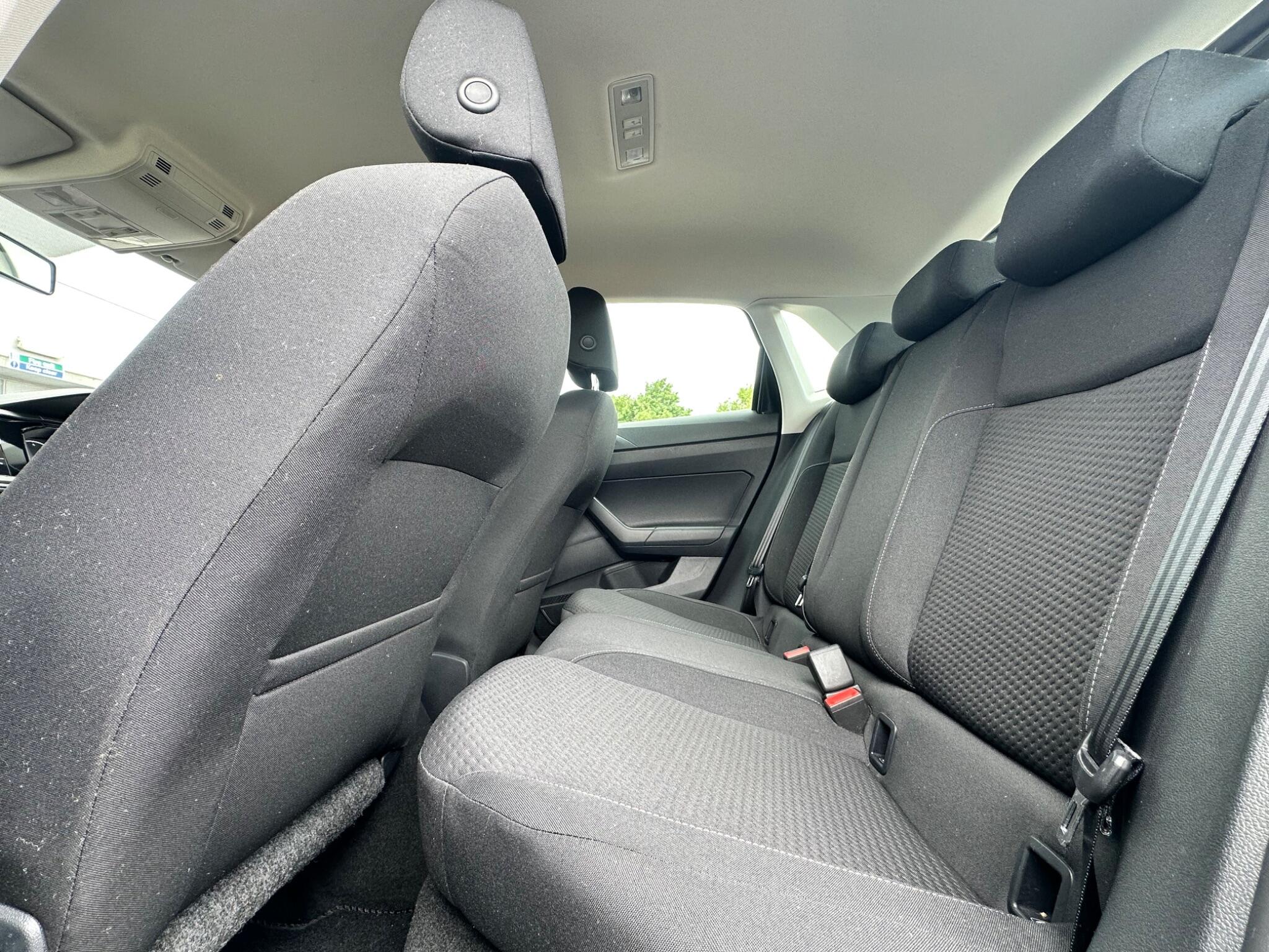 Volkswagen Polo view 30