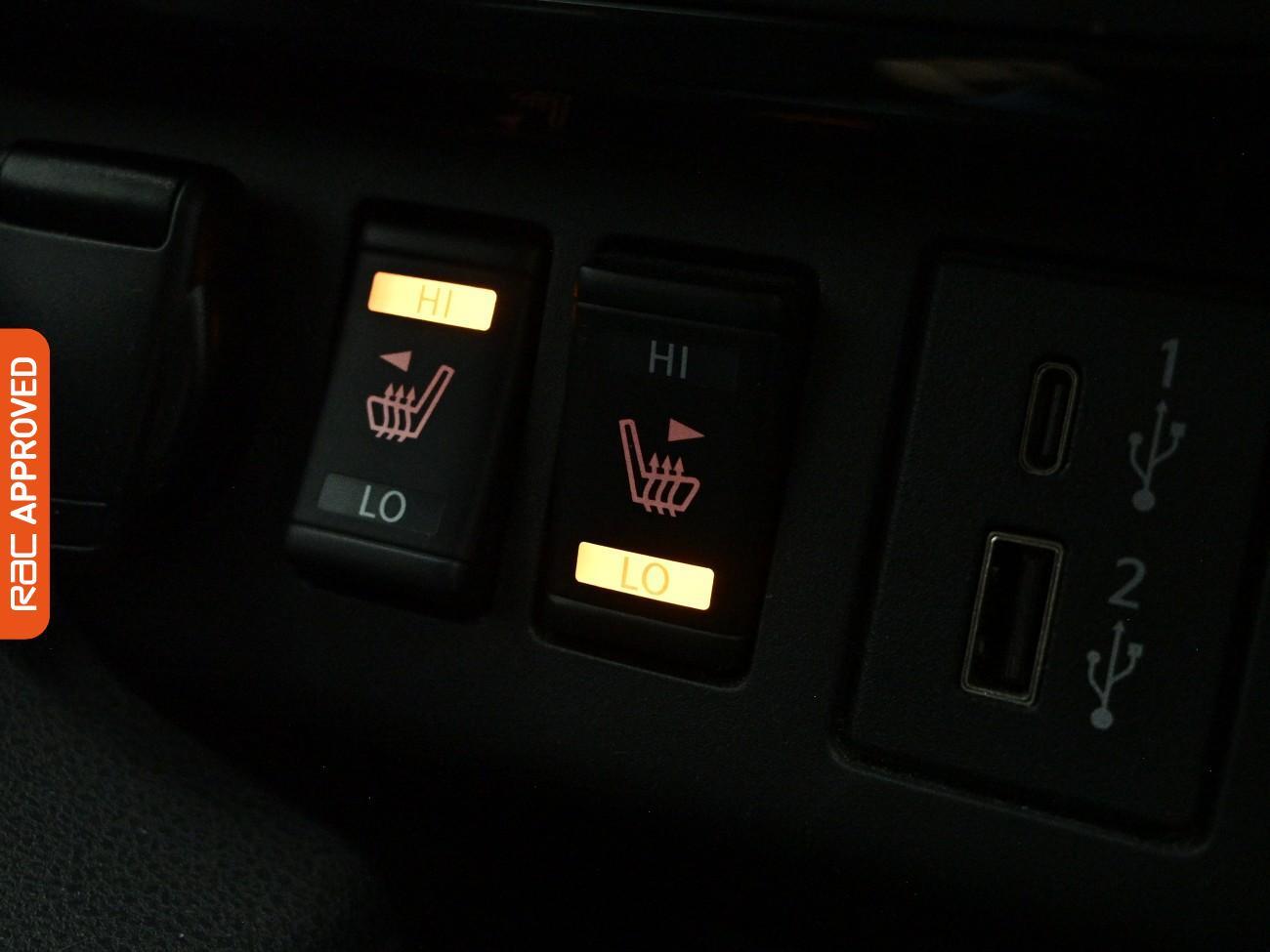Nissan Leaf view 22