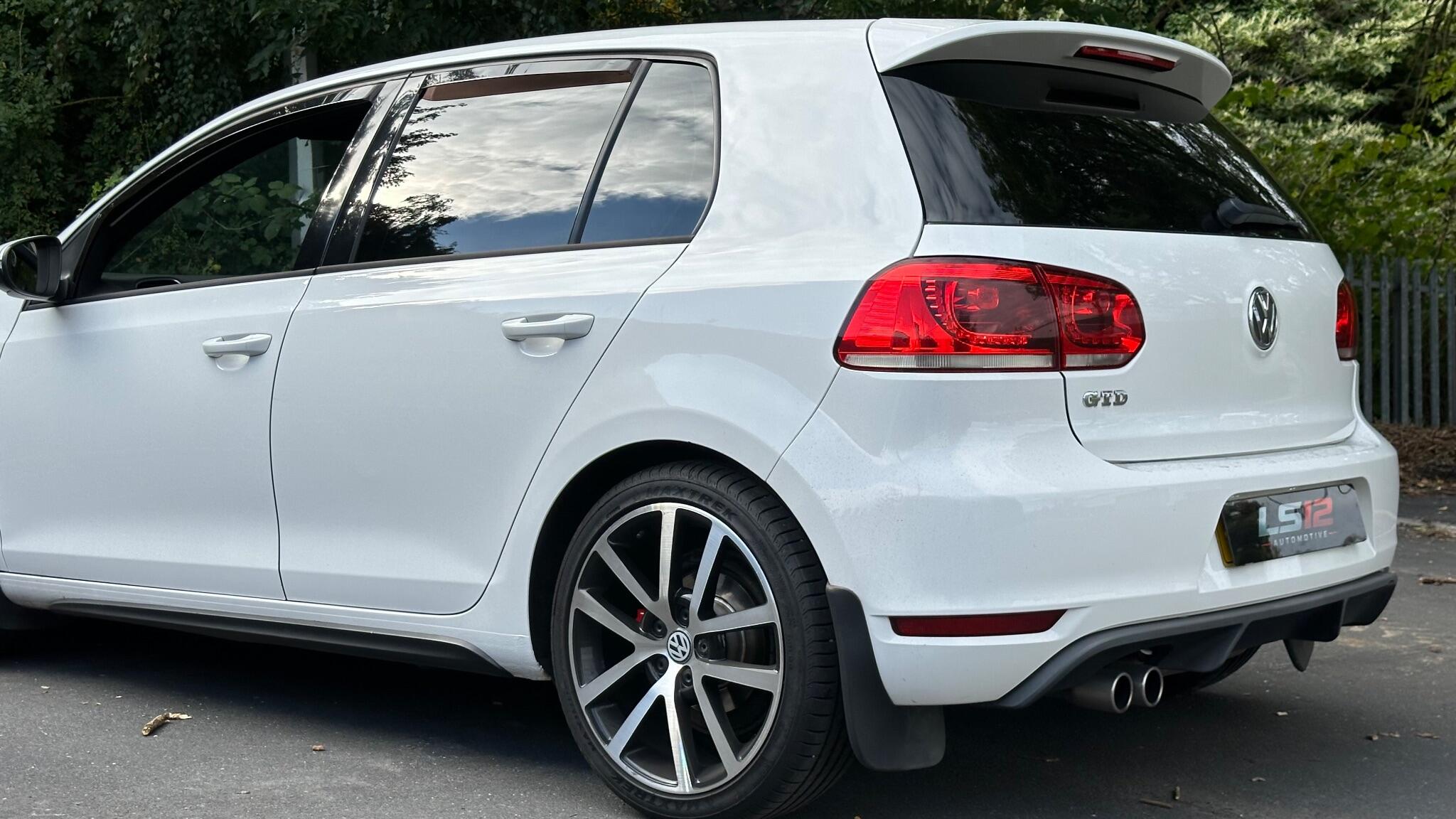 Volkswagen Golf view 7