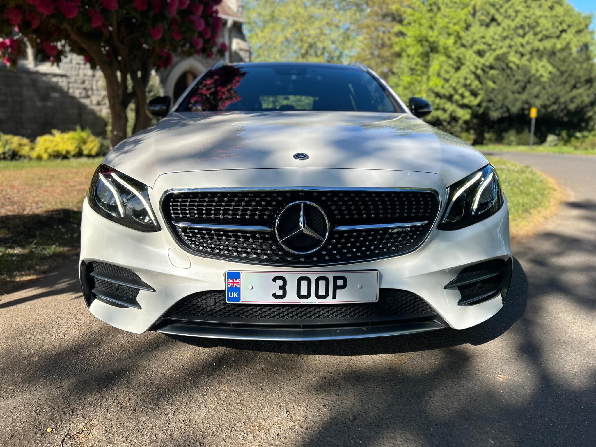Mercedes-Benz E-Class view 14