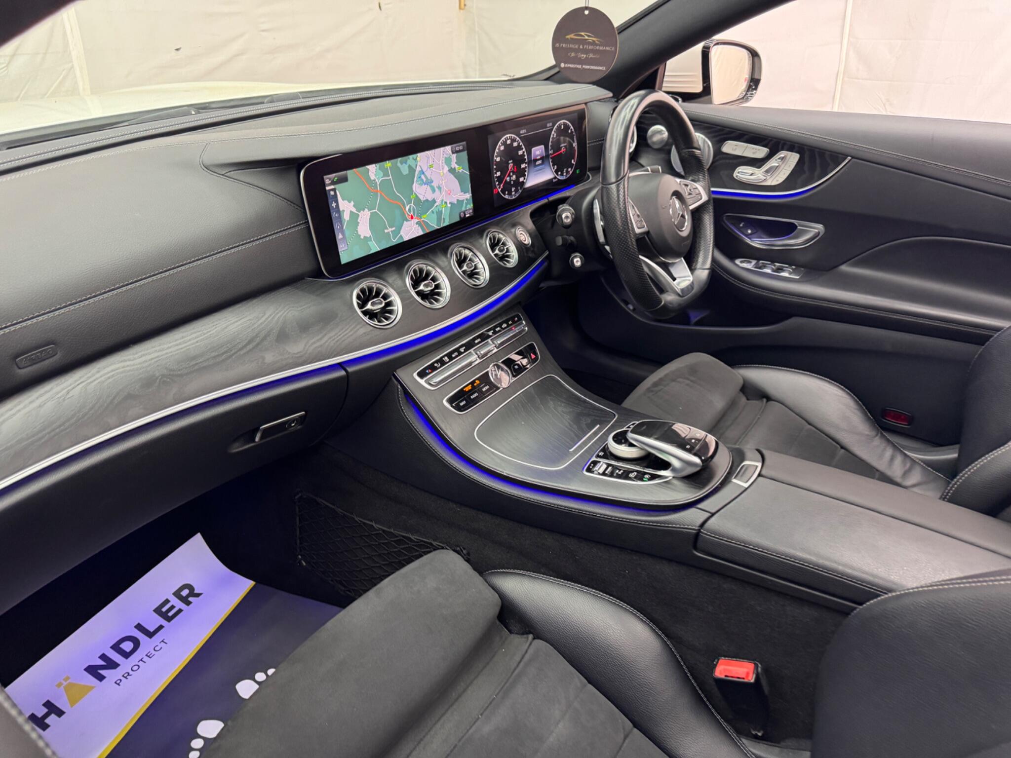 Mercedes-Benz E Class view 16