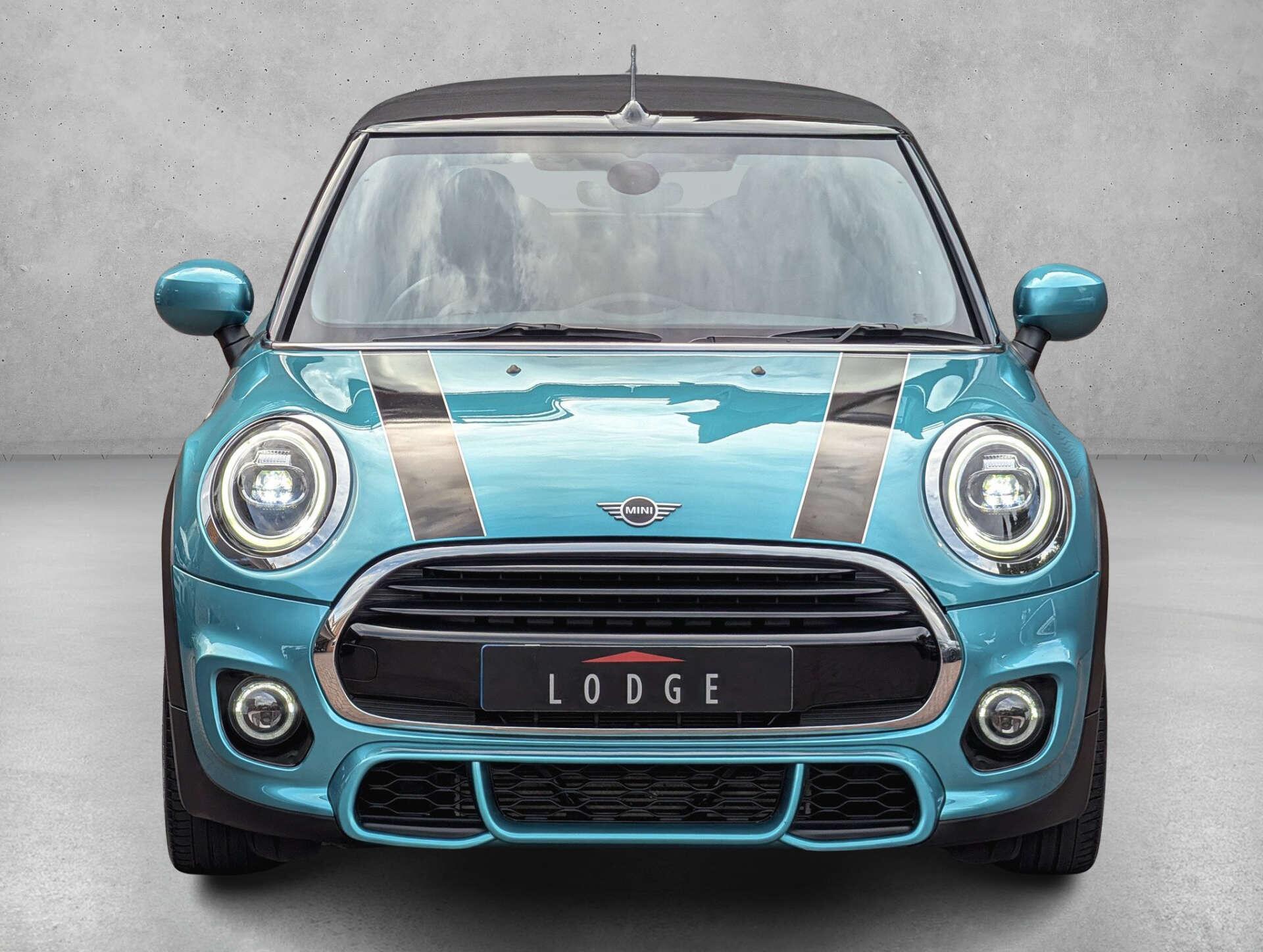 Mini Convertible view 10