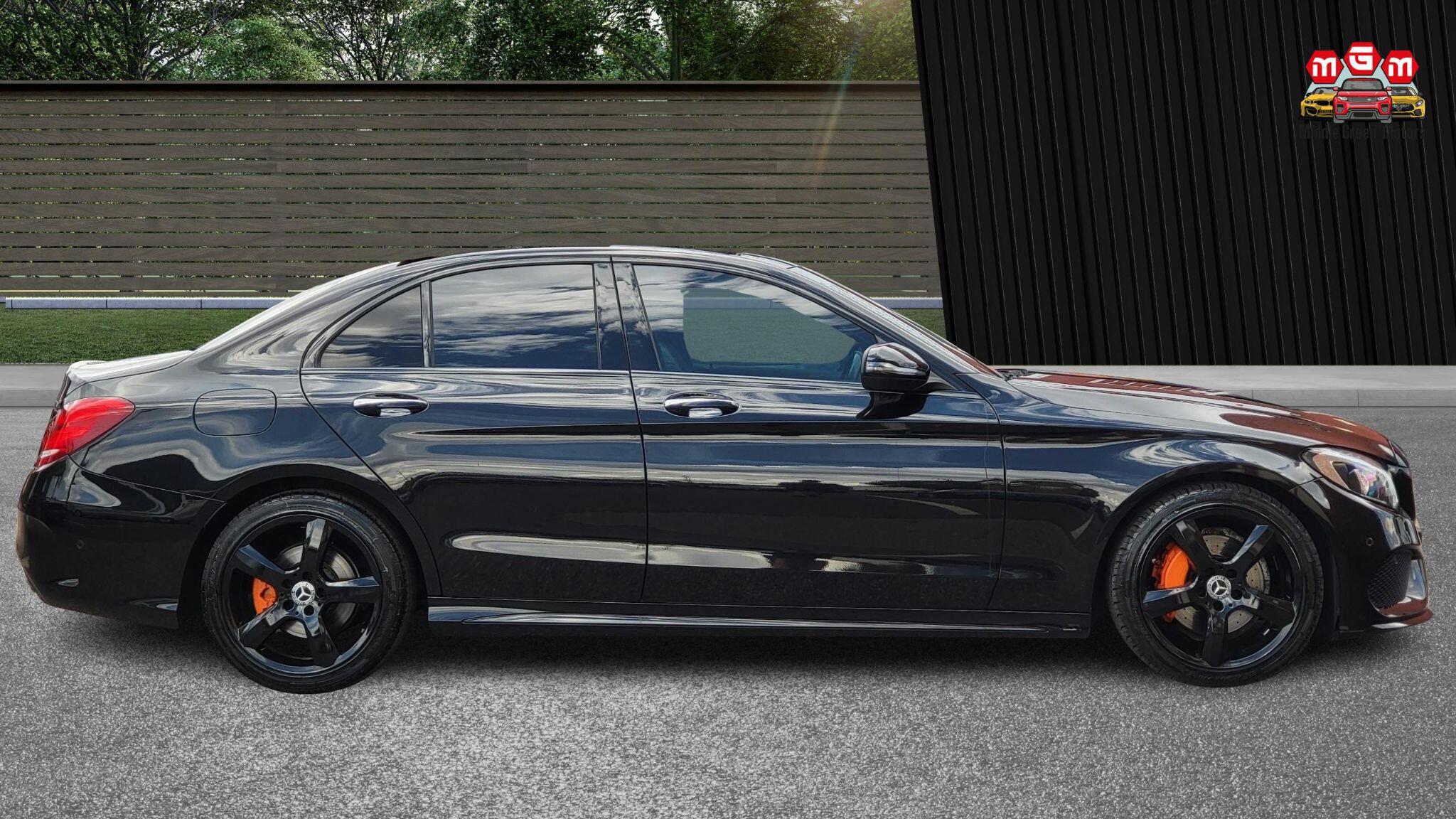 Mercedes-Benz C-Class view 9